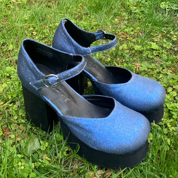 UNIF Shoes - UNIF Stace Platforms in Blue NEVER WORN